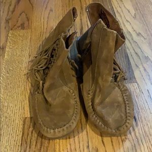 Minnetonka fringe ankle booties
